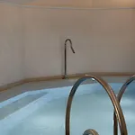 Hana Hotel 5*