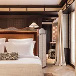 Hana Hotel Parigi