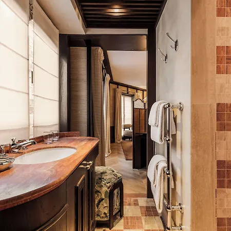 Hotel Hana Paris